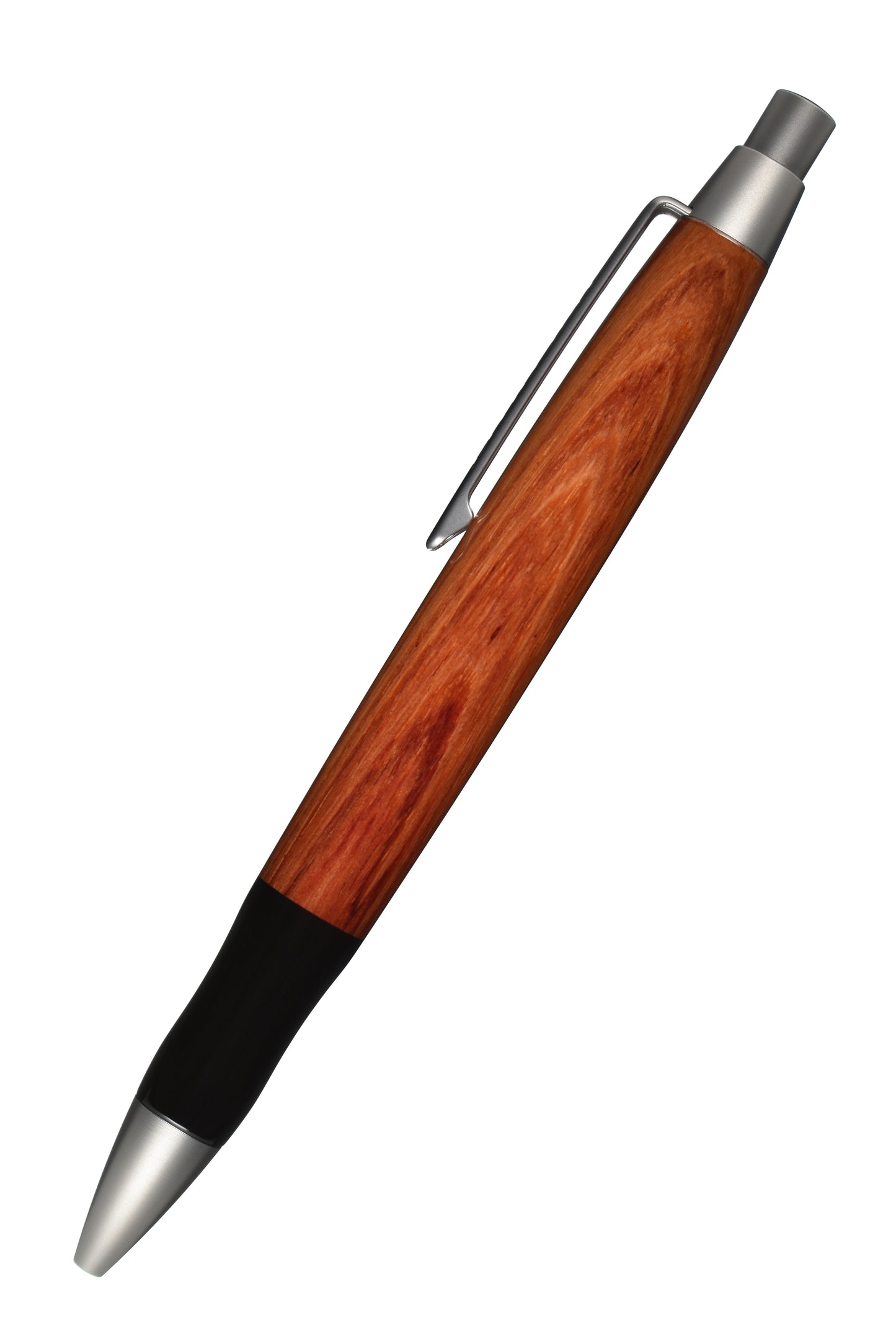 EDELGRAF CLASSIC Kugelschreiber aus Bahia Rosenholz, schräg dargestellt, Spitze unten links, Drücker oben rechts, auf weißem Hintergrund – linke Seitenansicht, Seriennummer 01/0096